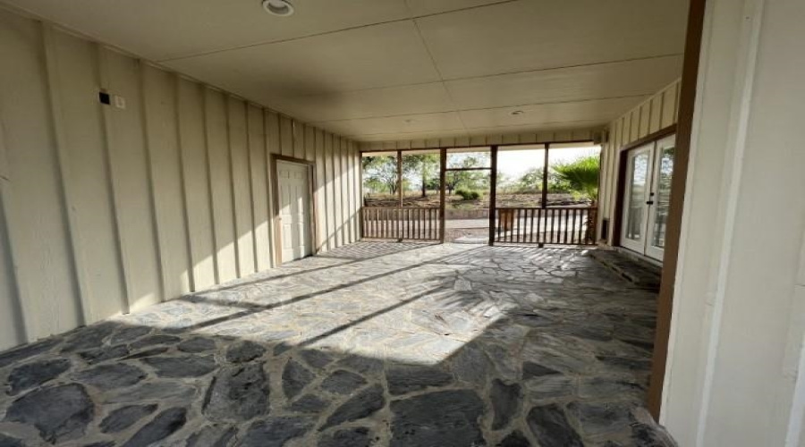 125 Ballards Rd, Zapata, Texas 78076, 2 Bedrooms Bedrooms, 3 Rooms Rooms,1 BathroomBathrooms,Residential,For Sale,125 Ballards Rd,20254636