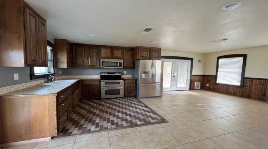 125 Ballards Rd, Zapata, Texas 78076, 2 Bedrooms Bedrooms, 3 Rooms Rooms,1 BathroomBathrooms,Residential,For Sale,125 Ballards Rd,20254636