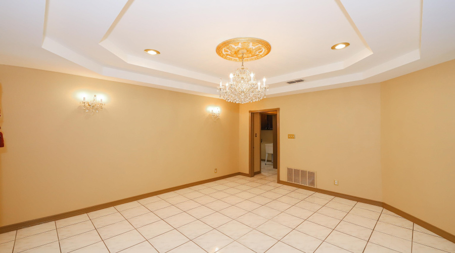 503 Avon Ct., Laredo, Texas 78041, 4 Bedrooms Bedrooms, 9 Rooms Rooms,4 BathroomsBathrooms,Residential,For Sale,503 Avon Ct.,20254638