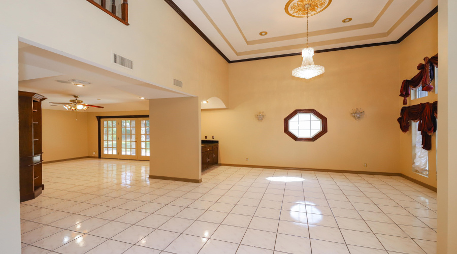 503 Avon Ct., Laredo, Texas 78041, 4 Bedrooms Bedrooms, 9 Rooms Rooms,4 BathroomsBathrooms,Residential,For Sale,503 Avon Ct.,20254638