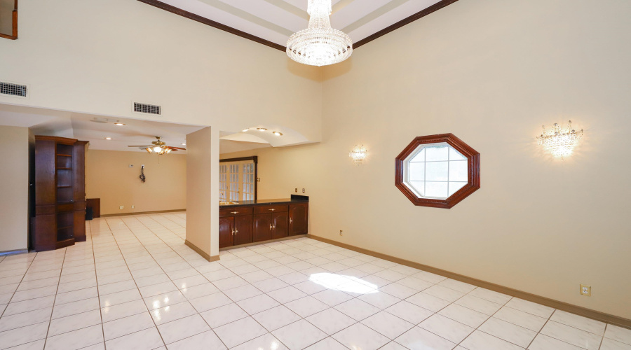 503 Avon Ct., Laredo, Texas 78041, 4 Bedrooms Bedrooms, 9 Rooms Rooms,4 BathroomsBathrooms,Residential,For Sale,503 Avon Ct.,20254638