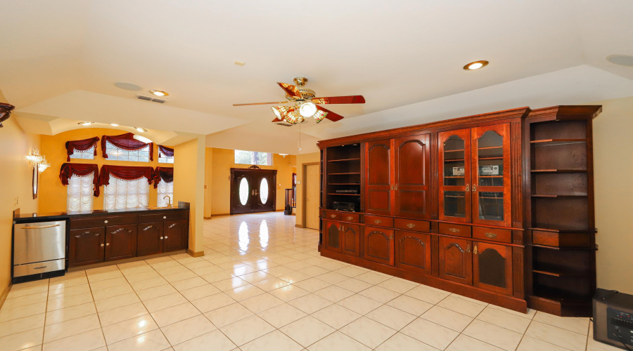 503 Avon Ct., Laredo, Texas 78041, 4 Bedrooms Bedrooms, 9 Rooms Rooms,4 BathroomsBathrooms,Residential,For Sale,503 Avon Ct.,20254638