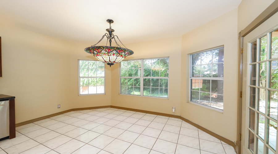 503 Avon Ct., Laredo, Texas 78041, 4 Bedrooms Bedrooms, 9 Rooms Rooms,4 BathroomsBathrooms,Residential,For Sale,503 Avon Ct.,20254638