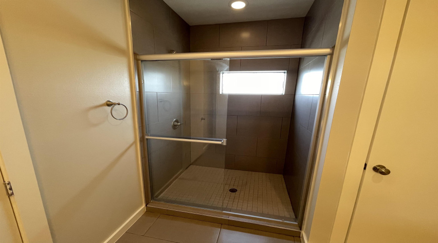 409 Shiloh Dr, LAREDO, Texas 78045, 2 Bedrooms Bedrooms, 6 Rooms Rooms,2 BathroomsBathrooms,Residential,For Rent,409 Shiloh Dr,20254639