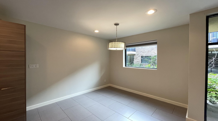409 Shiloh Dr, LAREDO, Texas 78045, 2 Bedrooms Bedrooms, 6 Rooms Rooms,2 BathroomsBathrooms,Residential,For Rent,409 Shiloh Dr,20254639