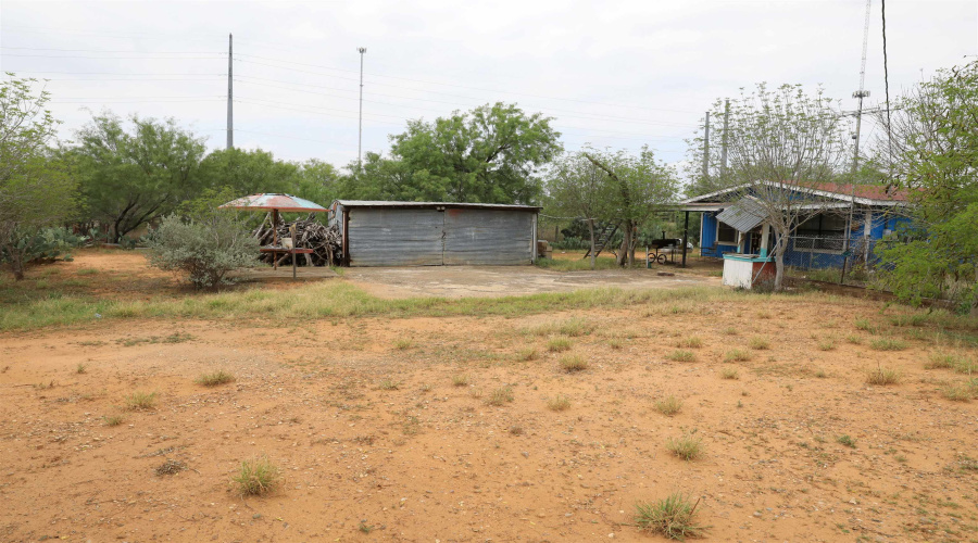 609 French St., Encinal, Texas 78019, 4 Bedrooms Bedrooms, 6 Rooms Rooms,1 BathroomBathrooms,Residential,For Sale,609 French St.,20254640