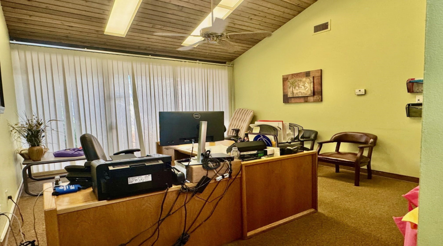 801 Corpus Christi St, Laredo, Texas 78040, 1 Room Rooms,3 BathroomsBathrooms,Commercial retail/office,For Sale,801 Corpus Christi St,20254647