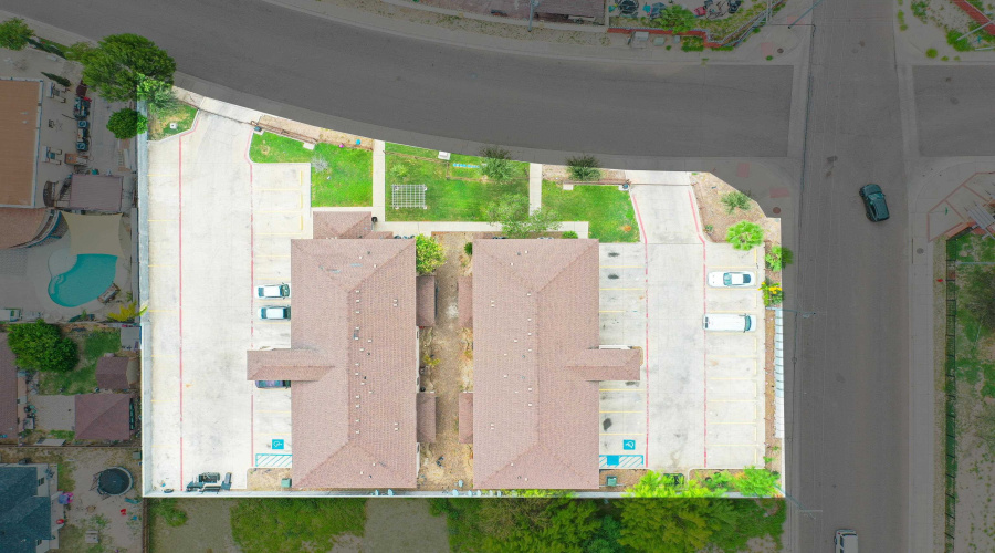 5601 Cuenca Dr, LAREDO, Texas 78046, ,Multi-family,For Sale,5601 Cuenca Dr,20254646