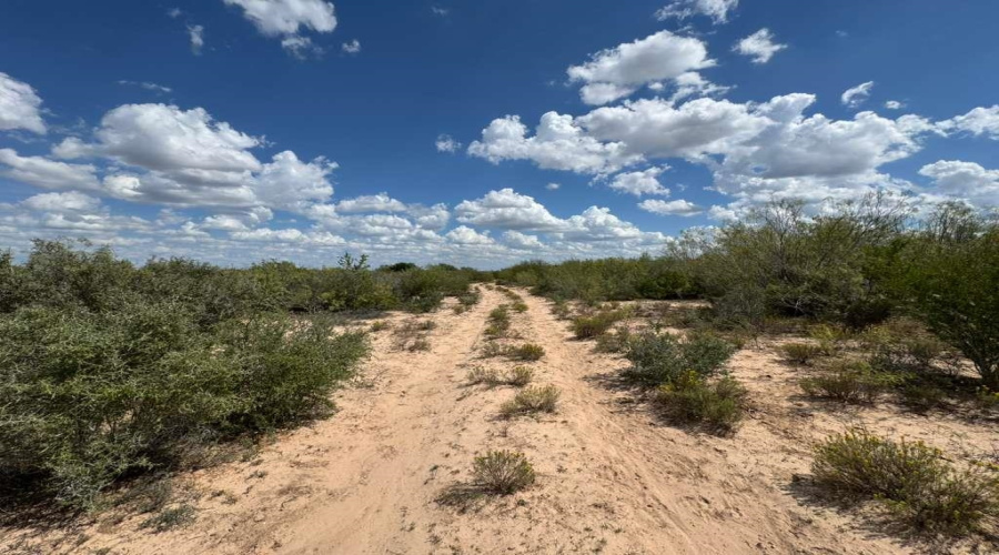 528 Ranch Rd. 7012B, Laredo, Texas 78046, ,Land,For Sale,528 Ranch Rd. 7012B,20254644