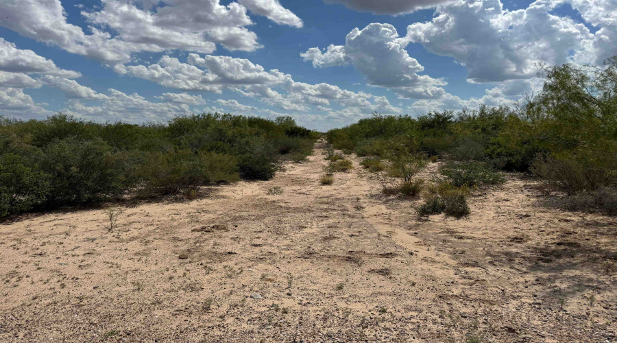 528 Ranch Rd. 7012B, Laredo, Texas 78046, ,Land,For Sale,528 Ranch Rd. 7012B,20254644