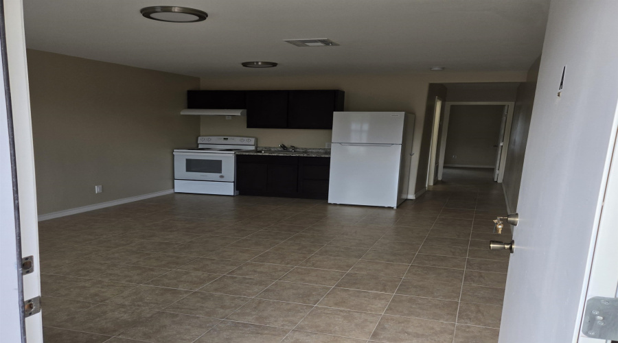 1 Bedroom 1 Bathroom