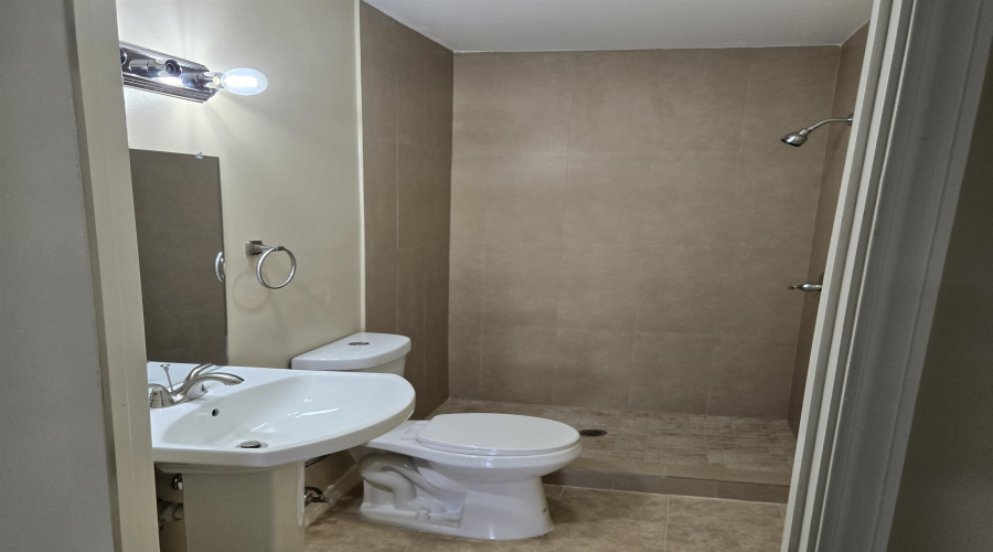 2 Bedroom 1 Bathroom Other