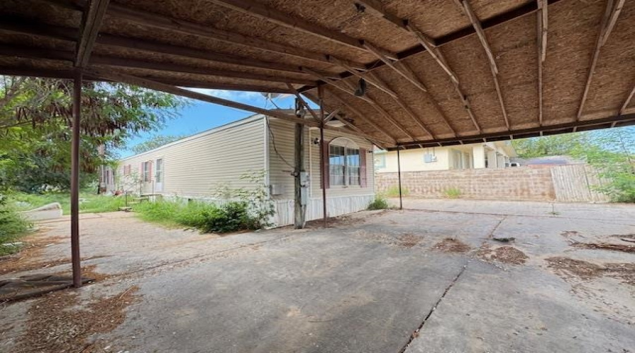 3415 Mier St, Laredo, Texas 78043, 3 Bedrooms Bedrooms, 5 Rooms Rooms,2 BathroomsBathrooms,Residential,For Sale,3415 Mier St,20254645