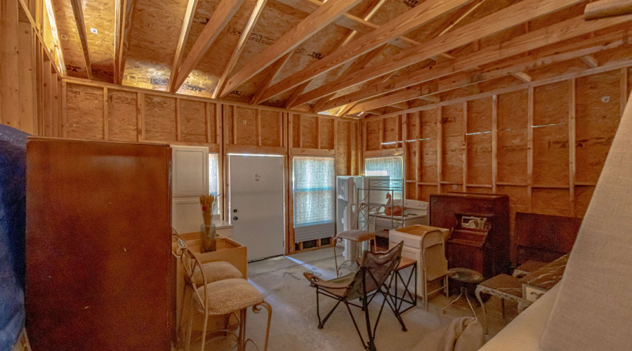 204 Belair Dr., Laredo, Texas 78041, 3 Bedrooms Bedrooms, 7 Rooms Rooms,4 BathroomsBathrooms,Residential,For Sale,204 Belair Dr.,20254649