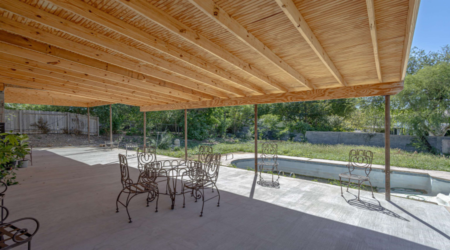 204 Belair Dr., Laredo, Texas 78041, 3 Bedrooms Bedrooms, 7 Rooms Rooms,4 BathroomsBathrooms,Residential,For Sale,204 Belair Dr.,20254649