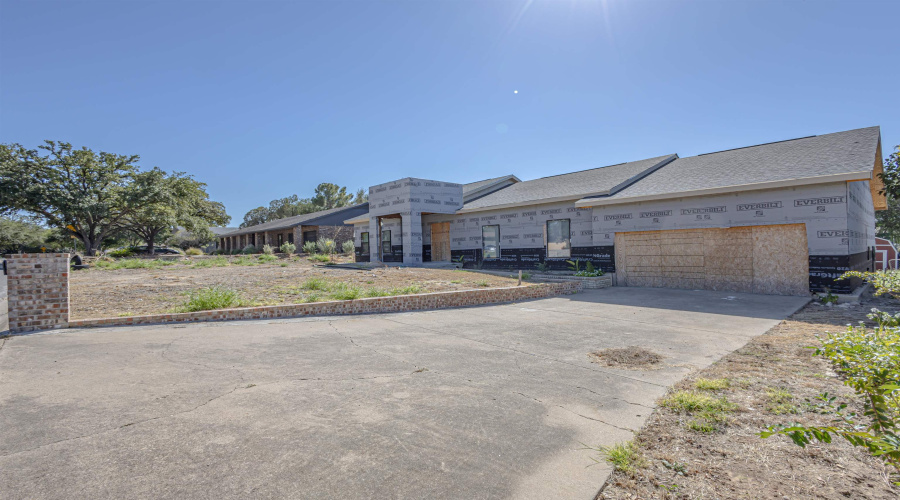 204 Belair Dr., Laredo, Texas 78041, 3 Bedrooms Bedrooms, 7 Rooms Rooms,4 BathroomsBathrooms,Residential,For Sale,204 Belair Dr.,20254649