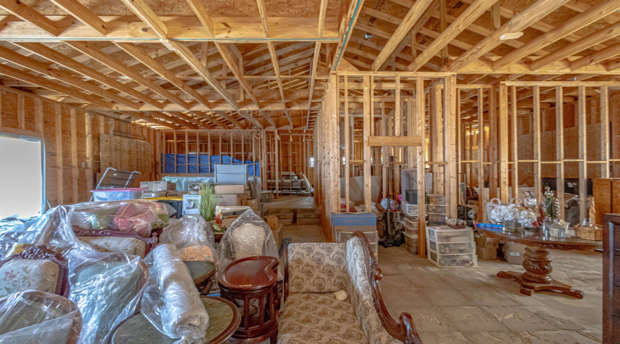 204 Belair Dr., Laredo, Texas 78041, 3 Bedrooms Bedrooms, 7 Rooms Rooms,4 BathroomsBathrooms,Residential,For Sale,204 Belair Dr.,20254649