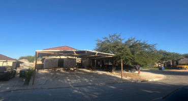 9001 Tulane Dr, LAREDO, Texas 78045, 2 Bedrooms Bedrooms, 4 Rooms Rooms,1 BathroomBathrooms,Residential,For Sale,9001 Tulane Dr,20254650