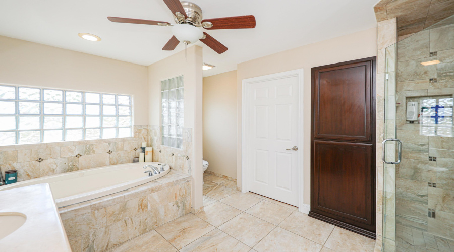 7207 Lake Victoria Rd, Laredo, Texas 78041, 3 Bedrooms Bedrooms, 7 Rooms Rooms,3 BathroomsBathrooms,Residential,For Rent,7207 Lake Victoria Rd,20254651 7207 Lake Victoria Rd, Laredo, Texas 78041, 3 Bedrooms Bedrooms, 7 Rooms Rooms,3 BathroomsBathrooms,Residential,For Rent,7207 Lake Victoria Rd,20254651