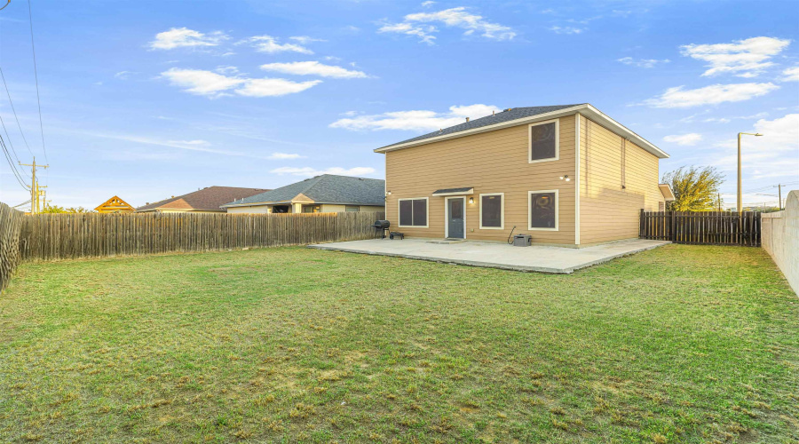 3302 Armando Pena Dr, Laredo, Texas 78046, 3 Bedrooms Bedrooms, 6 Rooms Rooms,2 BathroomsBathrooms,Residential,For Rent,3302 Armando Pena Dr,20254655