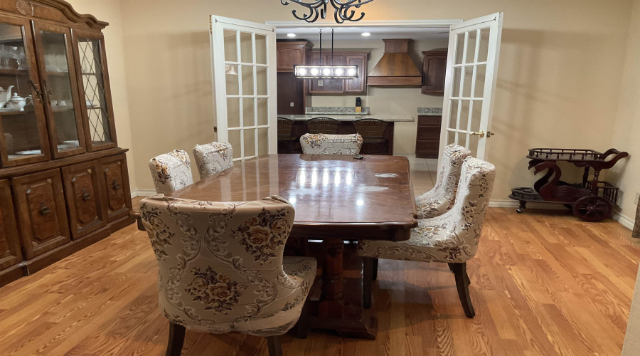 224 S Espana Dr., Laredo, Texas 78043, 3 Bedrooms Bedrooms, 6 Rooms Rooms,2 BathroomsBathrooms,Residential,For Sale,224 S Espana Dr.,20254657