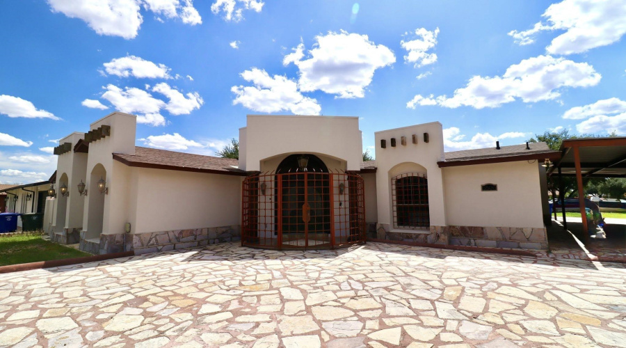 5506 Alabama Ave, Laredo, Texas 78041, 4 Bedrooms Bedrooms, 8 Rooms Rooms,2 BathroomsBathrooms,Residential,For Sale,5506 Alabama Ave,20254659