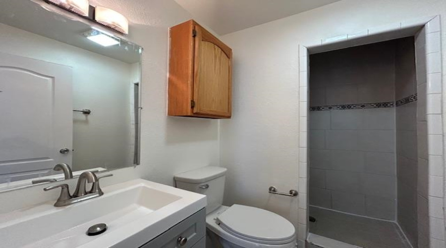 1000 Ranchway Dr, Laredo, Texas 78045, 3 Bedrooms Bedrooms, 6 Rooms Rooms,3 BathroomsBathrooms,Residential,For Rent,1000 Ranchway Dr,20254662 1000 Ranchway Dr, Laredo, Texas 78045, 3 Bedrooms Bedrooms, 6 Rooms Rooms,3 BathroomsBathrooms,Residential,For Rent,1000 Ranchway Dr,20254662