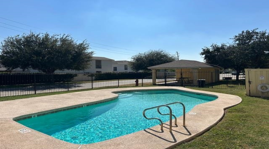 1000 Ranchway Dr, Laredo, Texas 78045, 3 Bedrooms Bedrooms, 6 Rooms Rooms,3 BathroomsBathrooms,Residential,For Rent,1000 Ranchway Dr,20254662 1000 Ranchway Dr, Laredo, Texas 78045, 3 Bedrooms Bedrooms, 6 Rooms Rooms,3 BathroomsBathrooms,Residential,For Rent,1000 Ranchway Dr,20254662
