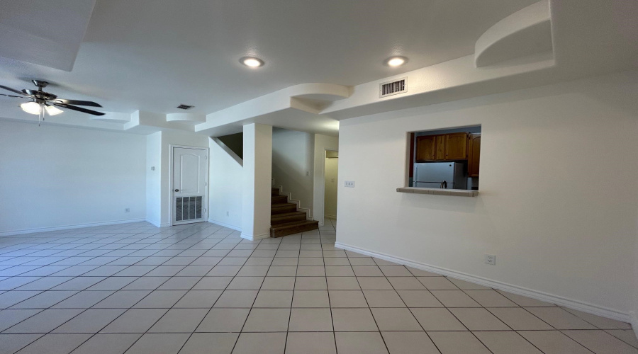 1000 Ranchway Dr, Laredo, Texas 78045, 3 Bedrooms Bedrooms, 6 Rooms Rooms,3 BathroomsBathrooms,Residential,For Rent,1000 Ranchway Dr,20254662 1000 Ranchway Dr, Laredo, Texas 78045, 3 Bedrooms Bedrooms, 6 Rooms Rooms,3 BathroomsBathrooms,Residential,For Rent,1000 Ranchway Dr,20254662