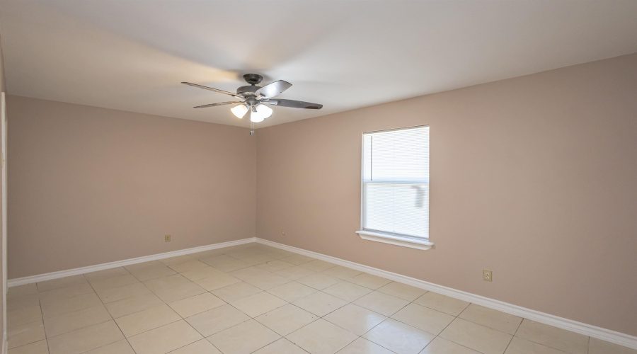 227 Malaga Dr, Laredo, Texas 78046, 2 Bedrooms Bedrooms, 4 Rooms Rooms,1 BathroomBathrooms,Residential,For Rent,227 Malaga Dr,20254663 227 Malaga Dr, Laredo, Texas 78046, 2 Bedrooms Bedrooms, 4 Rooms Rooms,1 BathroomBathrooms,Residential,For Rent,227 Malaga Dr,20254663
