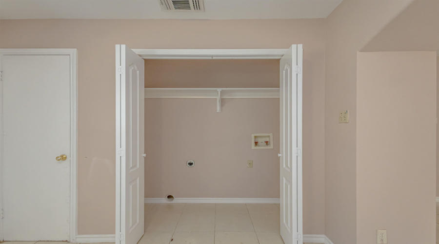 227 Malaga Dr, Laredo, Texas 78046, 2 Bedrooms Bedrooms, 4 Rooms Rooms,1 BathroomBathrooms,Residential,For Rent,227 Malaga Dr,20254663 227 Malaga Dr, Laredo, Texas 78046, 2 Bedrooms Bedrooms, 4 Rooms Rooms,1 BathroomBathrooms,Residential,For Rent,227 Malaga Dr,20254663