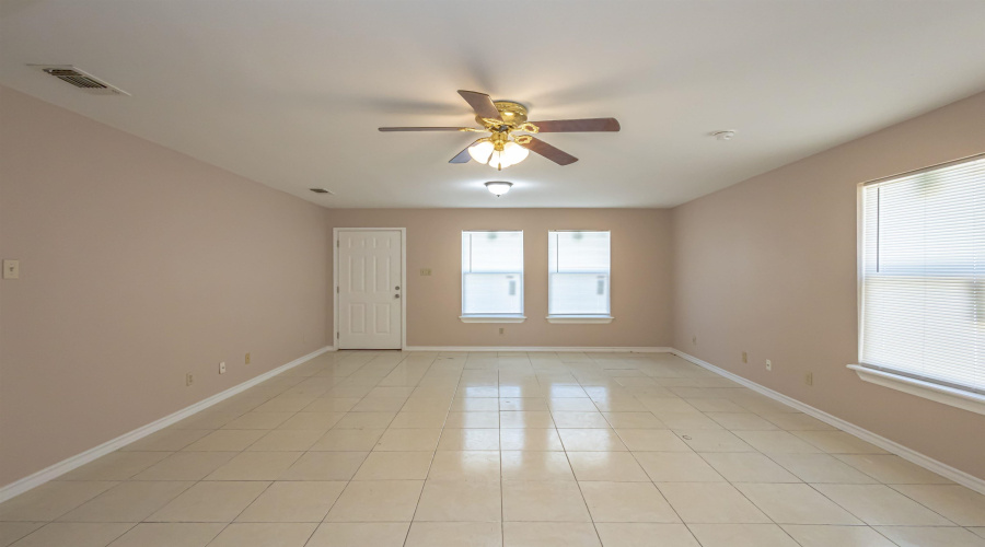 227 Malaga Dr, Laredo, Texas 78046, 2 Bedrooms Bedrooms, 4 Rooms Rooms,1 BathroomBathrooms,Residential,For Rent,227 Malaga Dr,20254663 227 Malaga Dr, Laredo, Texas 78046, 2 Bedrooms Bedrooms, 4 Rooms Rooms,1 BathroomBathrooms,Residential,For Rent,227 Malaga Dr,20254663