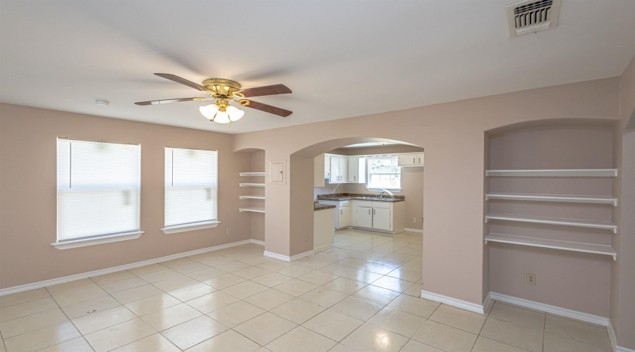 227 Malaga Dr, Laredo, Texas 78046, 2 Bedrooms Bedrooms, 4 Rooms Rooms,1 BathroomBathrooms,Residential,For Rent,227 Malaga Dr,20254663 227 Malaga Dr, Laredo, Texas 78046, 2 Bedrooms Bedrooms, 4 Rooms Rooms,1 BathroomBathrooms,Residential,For Rent,227 Malaga Dr,20254663