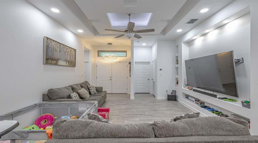 5515 Eva Ct., Laredo, Texas 78046, 3 Bedrooms Bedrooms, 5 Rooms Rooms,2 BathroomsBathrooms,Residential,For Sale,5515 Eva Ct.,20254667