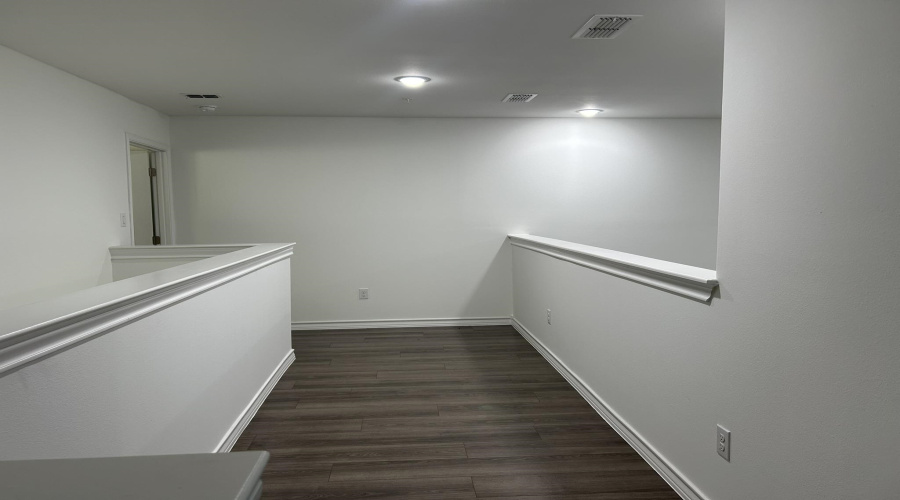 9925 Kaspar Dr., Laredo, Texas 78045, 3 Bedrooms Bedrooms, 7 Rooms Rooms,3 BathroomsBathrooms,Residential,For Rent,9925 Kaspar Dr.,20254669 9925 Kaspar Dr., Laredo, Texas 78045, 3 Bedrooms Bedrooms, 7 Rooms Rooms,3 BathroomsBathrooms,Residential,For Rent,9925 Kaspar Dr.,20254669