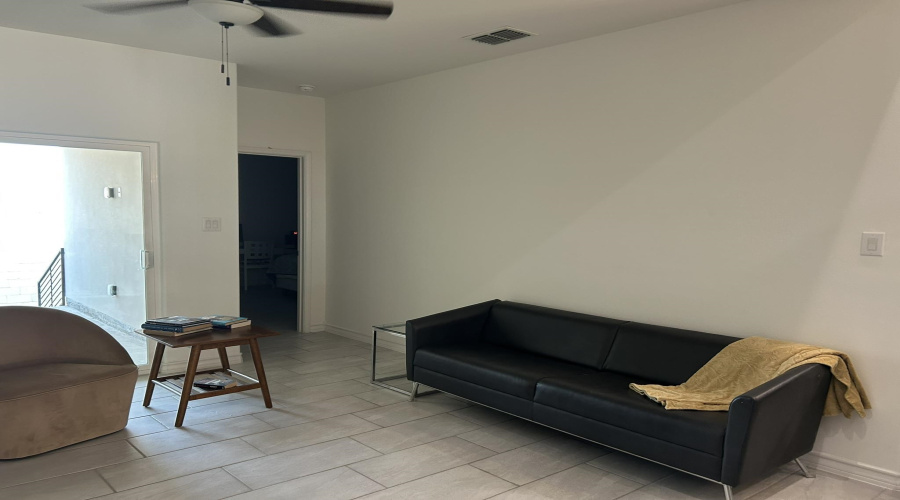 9925 Kaspar Dr., Laredo, Texas 78045, 3 Bedrooms Bedrooms, 7 Rooms Rooms,3 BathroomsBathrooms,Residential,For Rent,9925 Kaspar Dr.,20254669 9925 Kaspar Dr., Laredo, Texas 78045, 3 Bedrooms Bedrooms, 7 Rooms Rooms,3 BathroomsBathrooms,Residential,For Rent,9925 Kaspar Dr.,20254669
