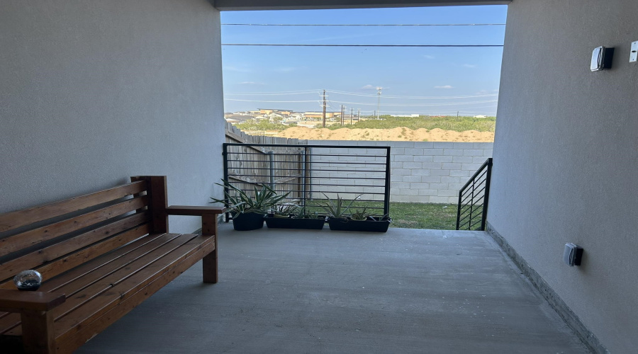 9925 Kaspar Dr., Laredo, Texas 78045, 3 Bedrooms Bedrooms, 7 Rooms Rooms,3 BathroomsBathrooms,Residential,For Rent,9925 Kaspar Dr.,20254669 9925 Kaspar Dr., Laredo, Texas 78045, 3 Bedrooms Bedrooms, 7 Rooms Rooms,3 BathroomsBathrooms,Residential,For Rent,9925 Kaspar Dr.,20254669