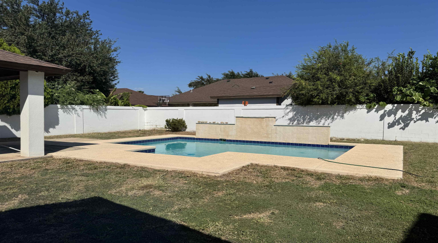 9810 Spindrift Dr, Laredo, Texas 78045, 4 Bedrooms Bedrooms, 7 Rooms Rooms,3 BathroomsBathrooms,Residential,For Sale,9810 Spindrift Dr,20254672