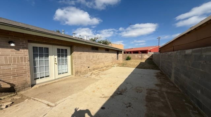 4320 Revolution Rd, Laredo, Texas 78046, 3 Bedrooms Bedrooms, 5 Rooms Rooms,2 BathroomsBathrooms,Residential,For Rent,4320 Revolution Rd,20254673