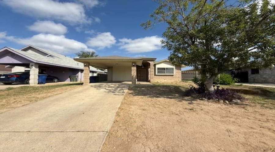 4320 Revolution Rd, Laredo, Texas 78046, 3 Bedrooms Bedrooms, 5 Rooms Rooms,2 BathroomsBathrooms,Residential,For Rent,4320 Revolution Rd,20254673
