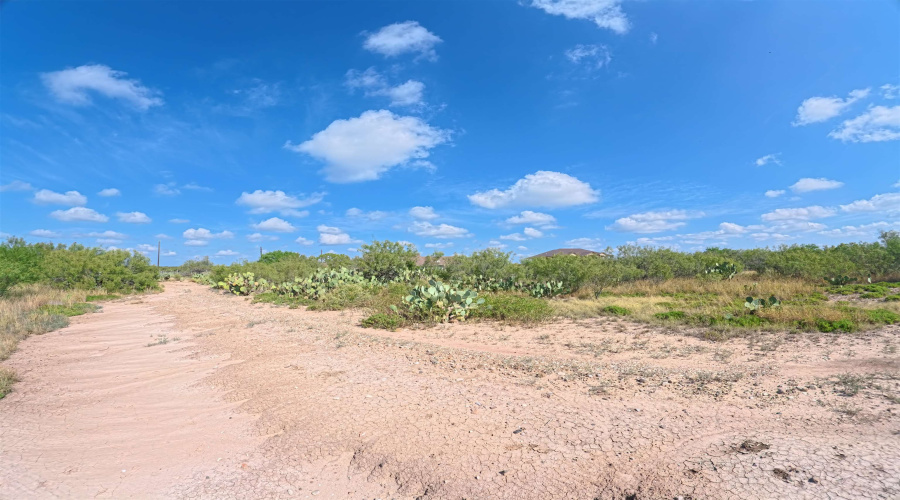 PT of 23 S TX State Hwy 359/La Coma Rd, Laredo, Texas 78043, ,Land,For Sale,PT of 23 S TX State Hwy 359/La Coma Rd,20254678