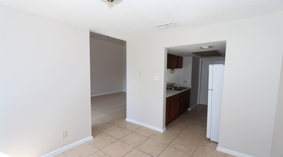 100 E Hillside Rd, Laredo, Texas 78041, 1 Bedroom Bedrooms, 3 Rooms Rooms,1 BathroomBathrooms,Residential,For Rent,100 E Hillside Rd,20254674 100 E Hillside Rd, Laredo, Texas 78041, 1 Bedroom Bedrooms, 3 Rooms Rooms,1 BathroomBathrooms,Residential,For Rent,100 E Hillside Rd,20254674