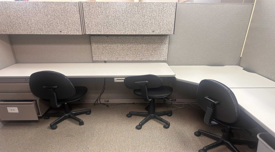 107 Calle Del Norte, Laredo, Texas 78041, 6 Rooms Rooms,2 BathroomsBathrooms,Commercial retail/office,For Rent,107 Calle Del Norte,20254683