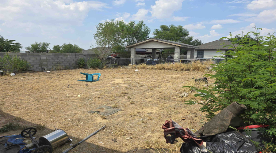 614 Susie Dr, Laredo, Texas 78046-8517, 3 Bedrooms Bedrooms, 5 Rooms Rooms,2 BathroomsBathrooms,Residential,For Sale,614 Susie Dr,20254075