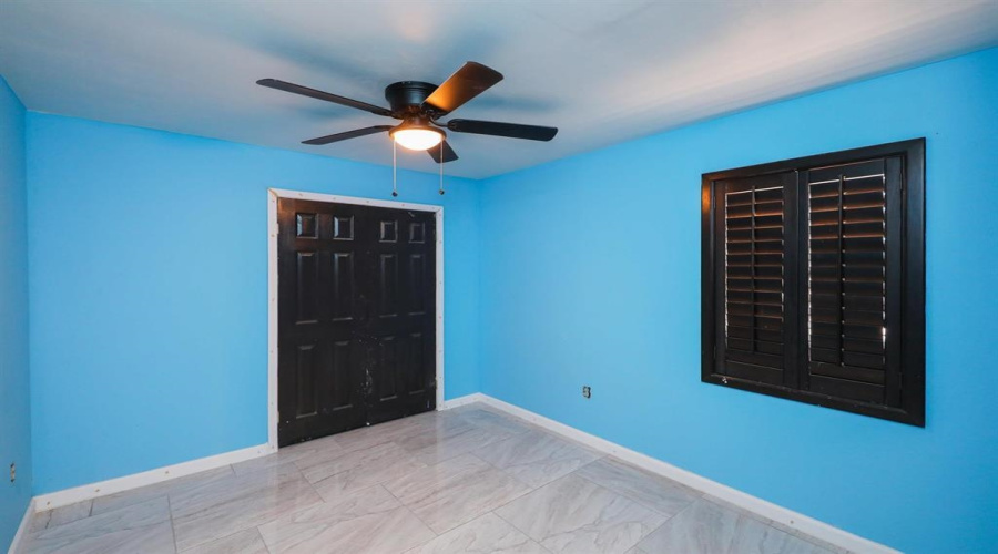 323 Santander Dr, Laredo, Texas 78046, 4 Bedrooms Bedrooms, 7 Rooms Rooms,3 BathroomsBathrooms,Residential,For Sale,323 Santander Dr,20254682