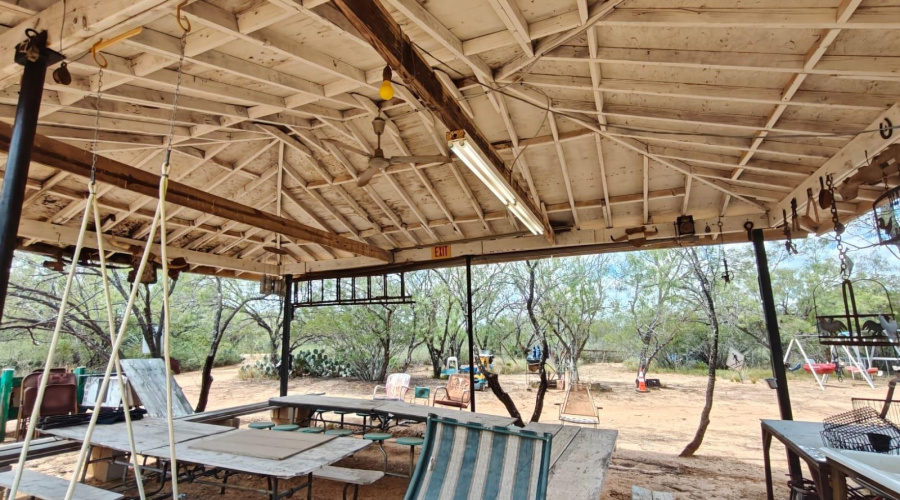 362 Los Huisaches Rd., Laredo, Texas 78041, ,Land,For Sale,362 Los Huisaches Rd.,20254688