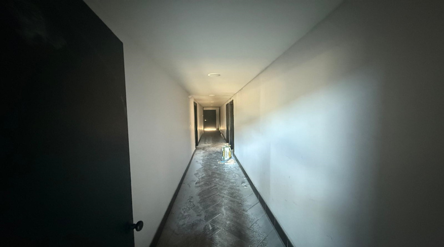 1303 International Blvd, Laredo, Texas 78045, 1 Room Rooms,2 BathroomsBathrooms,Commercial retail/office,For Rent,1303 International Blvd,20254689