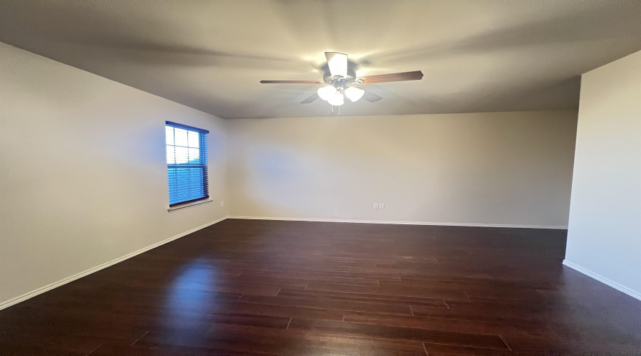 815 Bartolome Ln, Laredo, Texas 78043-9999, 4 Bedrooms Bedrooms, 7 Rooms Rooms,2 BathroomsBathrooms,Residential,For Rent,815 Bartolome Ln,20254686
