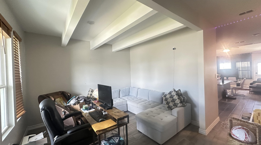 1613 Ocaso Dr., Laredo, Texas 78045, 4 Bedrooms Bedrooms, 8 Rooms Rooms,2 BathroomsBathrooms,Residential,For Rent,1613 Ocaso Dr.,20254690