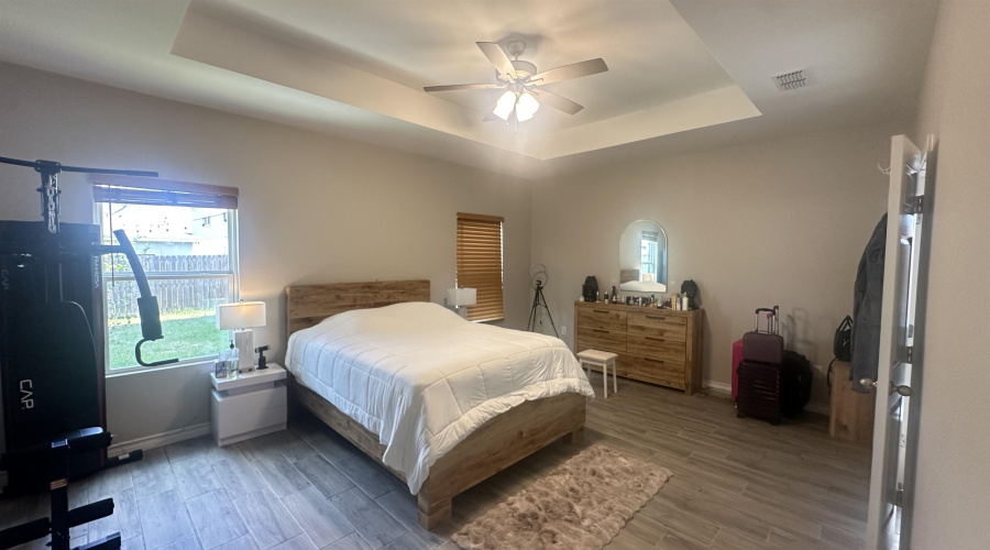 1613 Ocaso Dr., Laredo, Texas 78045, 4 Bedrooms Bedrooms, 8 Rooms Rooms,2 BathroomsBathrooms,Residential,For Rent,1613 Ocaso Dr.,20254690